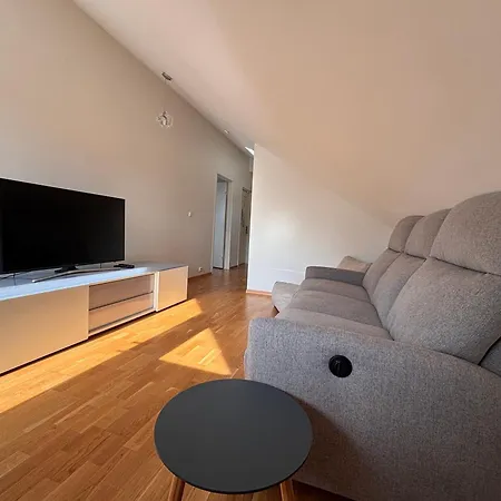 Semesterbostad Ons 2026 Comfortable House For Business Guests Sola